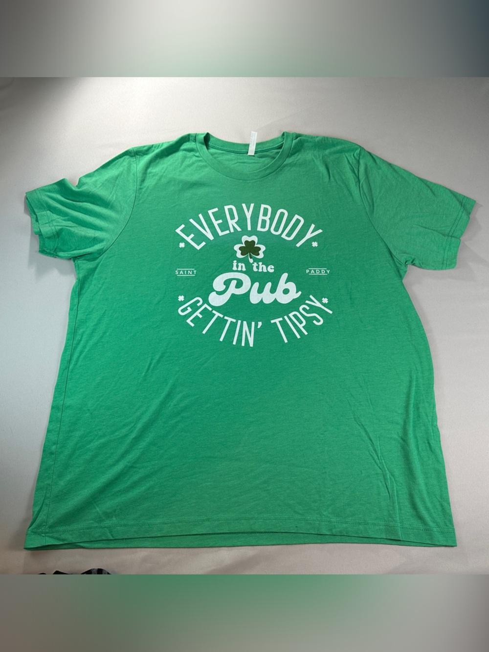 Bella Canvas Women’s XXL Shirt Green St. Patrick's Day Graphic gettin Tipsy